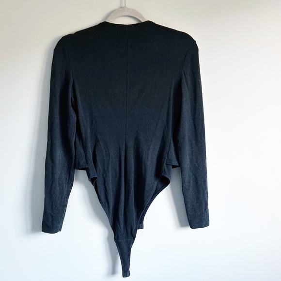 Long Sleeve Bodysuit with twist front detail United Colors of Benneton - Picture 7 of 8